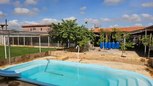 Casa com 1 Quarto à venda, 1740m² no Portal da Alegria, Teresina