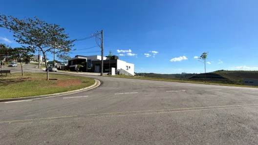 Lote/Terreno à venda, 631m² no São Pedro, Juiz de Fora
