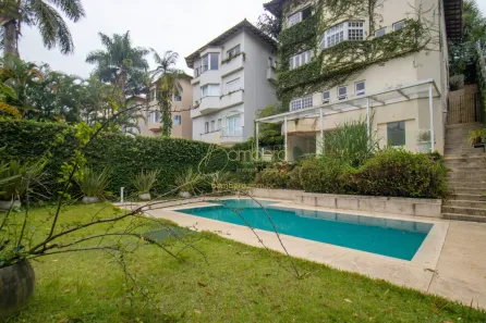 Casa de Condomínio com 3 Quartos à venda, 284m² no Fazenda Morumbi, São Paulo