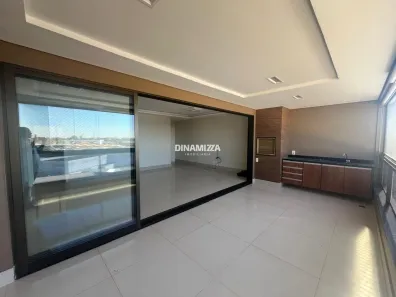 Apartamento com 3 Quartos para alugar, 208m² no Santa Maria, Uberaba