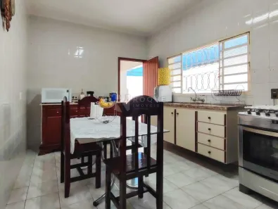 Casa com 3 Quartos à venda, 224m² no Vila Conceição, Limeira