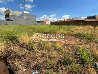 Lote/Terreno à venda, 250m² no Jardim Europa, Uberlândia