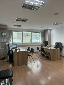 Sala Comercial à venda, 37m² no Parque Residencial Laranjeiras, Serra