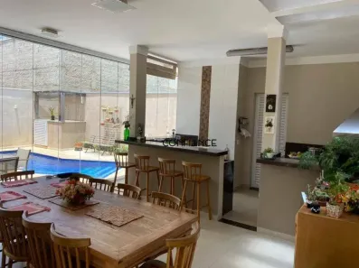 Casa de Condomínio com 3 Quartos à venda, 321m² no Santa Úrsula, Jaguariúna