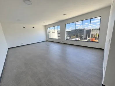 Ponto Comercial para alugar, 2200m² no Parque Industrial Tânia Maria Covalenco, Nova Odessa