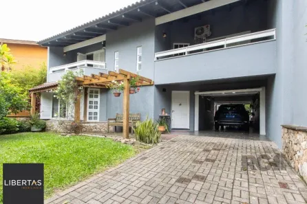 Casa com 4 Quartos à venda, 306m² no Ipanema, Porto Alegre