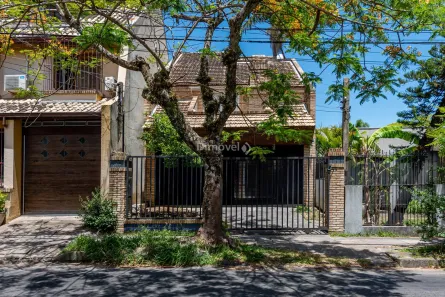 Casa com 3 Quartos à venda, 243m² no Tristeza, Porto Alegre