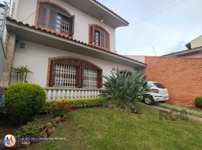 Casa com 4 Quartos à venda, 244m² no Cavalhada, Porto Alegre