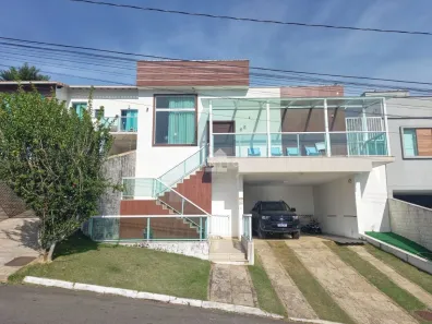 Casa com 3 Quartos à venda, 300m² no Grama, Juiz de Fora