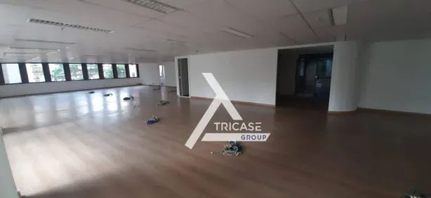 Sala Comercial para venda ou aluguel, 424m² no Cidade Monções, São Paulo