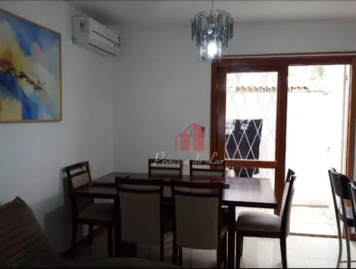 Casa com 3 Quartos à venda, 85m² no Ipanema, Porto Alegre