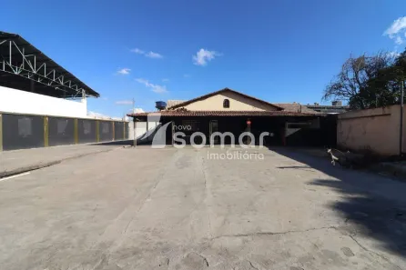 Imóvel Comercial com 3 Quartos para alugar, 100m² no Bom Pastor, Divinópolis