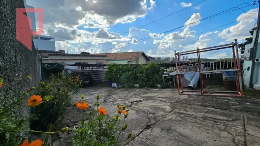 Casa com 3 Quartos à venda, 360m² no Caiçaras, Belo Horizonte