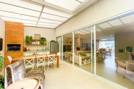 Casa de Condomínio com 3 Quartos à venda, 241m² no Tremembé, São Paulo