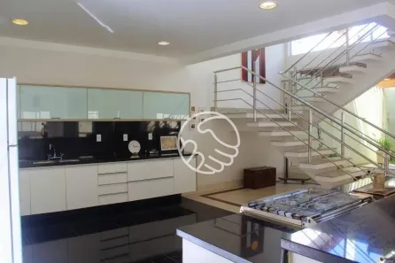 Casa de Condomínio com 5 Quartos à venda, 360m² no Praia do Morro, Guarapari