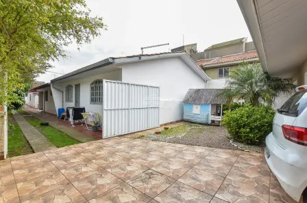 Lote/Terreno com 1 Quarto à venda, 600m² no Novo Mundo, Curitiba