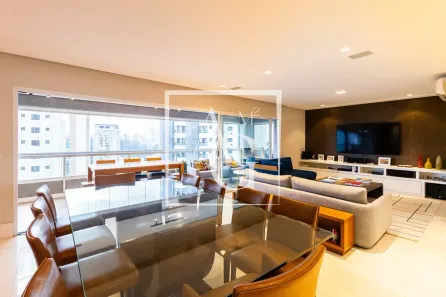 Apartamento com 3 Quartos à venda, 211m² no Vila Andrade, São Paulo