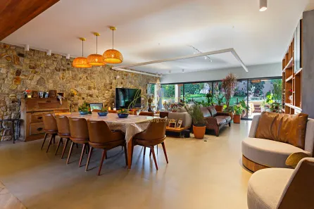 Casa com 3 Quartos à venda, 300m² no Chácara Monte Alegre, São Paulo