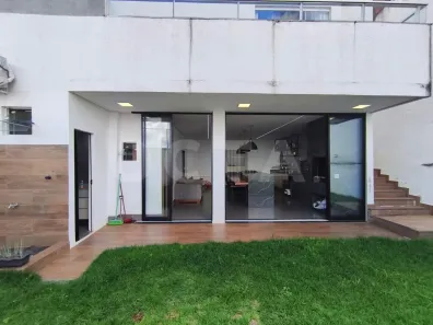 Casa com 4 Quartos à venda, 198m² no Jardim Patrícia, Uberlândia