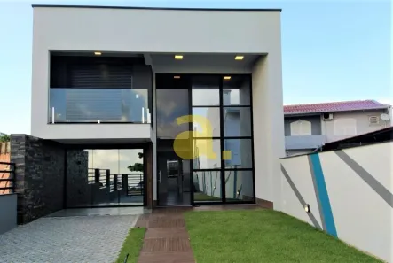 Casa com 3 Quartos à venda, 140m² no , Penha