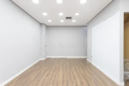 Ponto Comercial para alugar, 100m² no Jardim Londrina, São Paulo