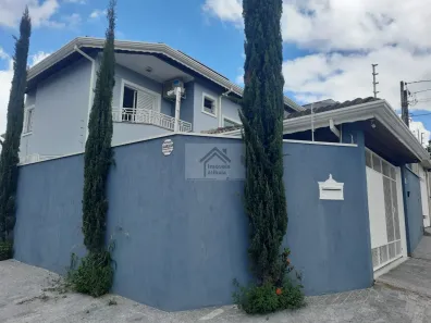 Sobrado com 3 Quartos à venda, 122m² no Jardim do Lago, Atibaia