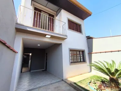 Sobrado com 3 Quartos à venda, 147m² no Vila São José, Taubaté