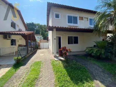 Casa de Condomínio com 3 Quartos à venda, 103m² no Pechincha, Rio de Janeiro