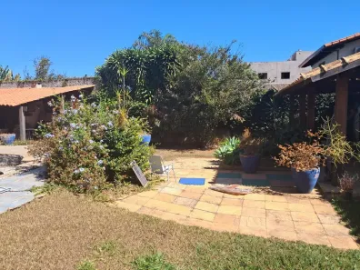 Casa com 4 Quartos à venda, 230m² no Setor de Habitações Individuais Sul, Brasília