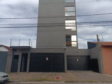 Apartamento com 2 Quartos para alugar, 80m² no Cidade Nova, Franca