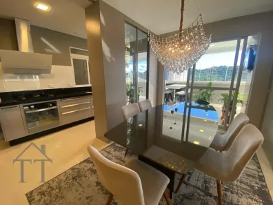 Apartamento com 4 Quartos à venda, 214m² no Atiradores, Joinville