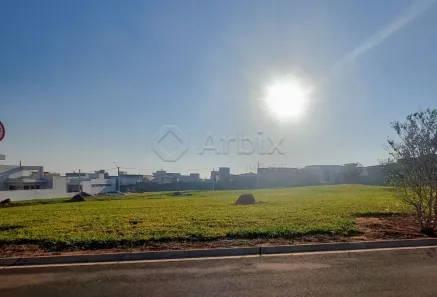  à venda, 302m² no Estância Hípica, Nova Odessa