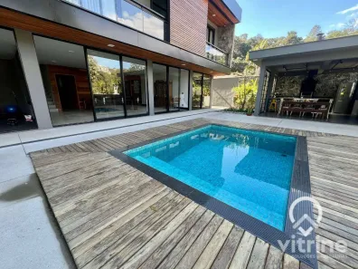 Casa com 4 Quartos à venda, 444m² no Braunes, Nova Friburgo