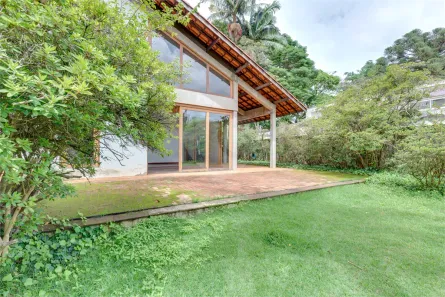 Sobrado com 5 Quartos à venda, 590m² no Jardim Petrópolis, São Paulo