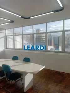 Ponto Comercial para alugar, 91m² no Centro, Florianópolis