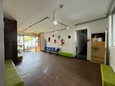 Prédio Comercial à venda, 748m² no Colégio Batista, Belo Horizonte