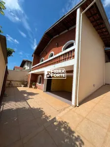 Casa com 3 Quartos à venda, 280m² no Jardim Carlos Lourenço, Campinas
