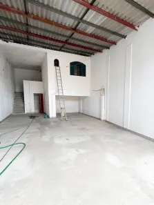 Galpão/Depósito/Armazém para alugar, 115m² no Parque Ipê, São Paulo