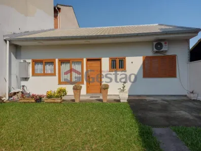 Sobrado com 1 Quarto para alugar, 310m² no São José, Canoas