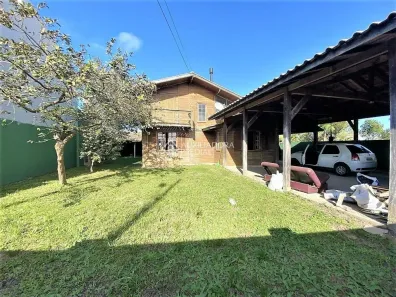 Casa com 4 Quartos à venda, 246m² no Campeche, Florianópolis