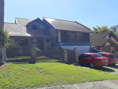 Casa com 4 Quartos à venda, 250m² no João Paulo, Florianópolis
