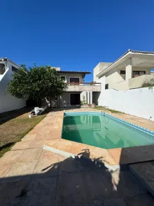 Casa de Condomínio com 5 Quartos para alugar, 375m² no Vilas do Atlântico, Lauro de Freitas