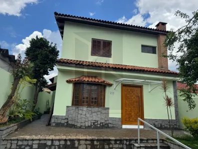Casa com 4 Quartos para alugar, 130m² no Jardim Rincão, Arujá