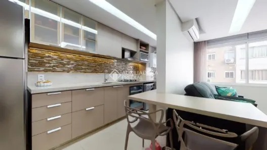 Apartamento com 2 Quartos à venda, 71m² no Passo da Areia, Porto Alegre
