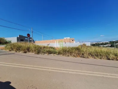 Lote/Terreno à venda, 274m² no Parque Petrópollis, Várzea Paulista
