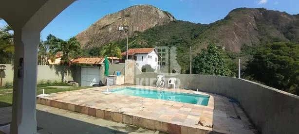 Casa com 4 Quartos à venda, 190m² no Recanto de Itaipuaçu (Itaipuaçu), Maricá