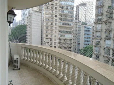 Apartamento com 2 Quartos para alugar, 204m² no Cerqueira César, São Paulo