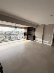 Apartamento com 3 Quartos para alugar, 132m² no Batista Campos, Belém