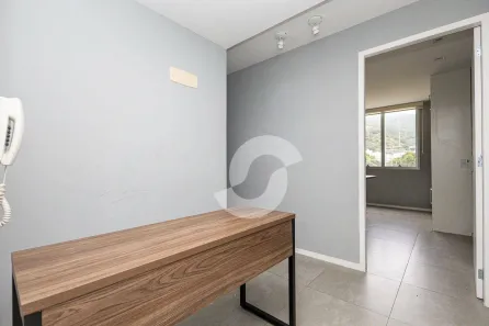 Sala Comercial à venda, 25m² no São Francisco, Niterói