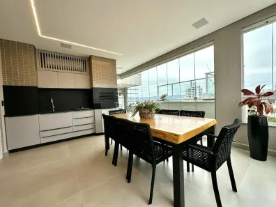 Cobertura com 3 Quartos à venda, 213m² no Barreiros, São José